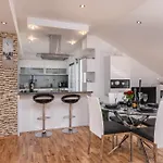 Lorena - With Sea View Near Old Town Апартаменты